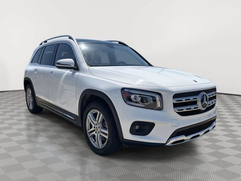 Certified 2023 Mercedes-Benz GLB 250 4MATIC image 1
