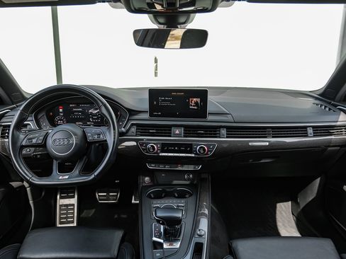 Used 2018 Audi S4 Premium Plus w/ Navigation Package image 12