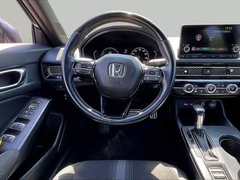Used 2023 Honda Civic Sport image 6