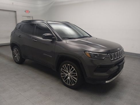 Used 2022 Jeep Compass Limited w/ Elite Group AWD/4WD image 11