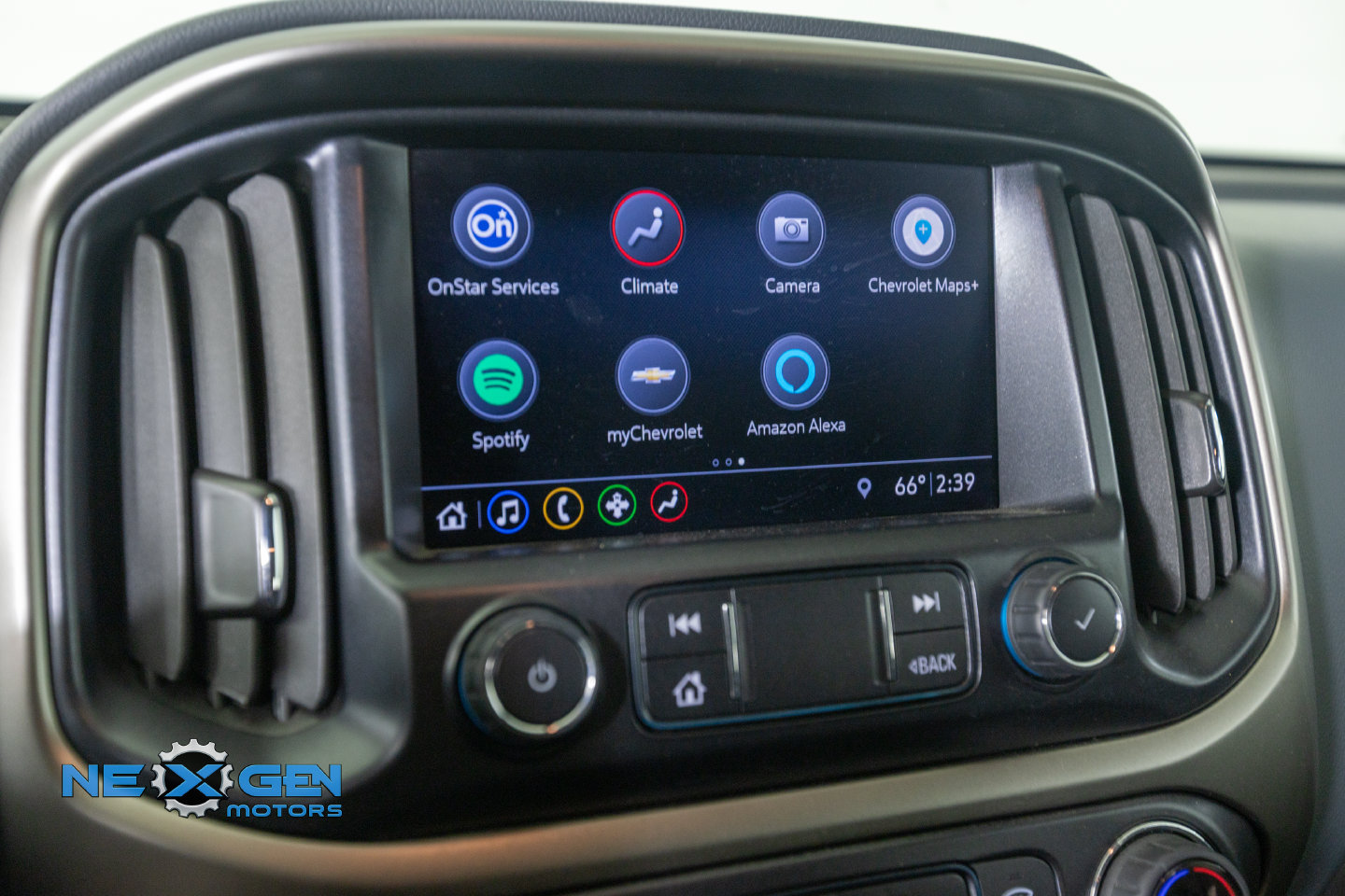 Used 2022 Chevrolet Colorado Z71 AWD/4WD image 21