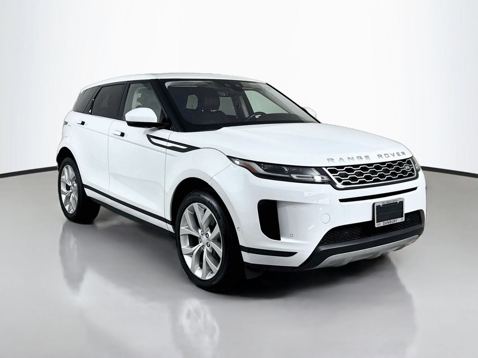 Used 2020 Land Rover Range Rover Evoque SE AWD/4WD image 7