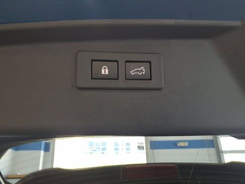 Used 2025 Subaru Outback Wilderness w/ Wilderness Package AWD/4WD image 21