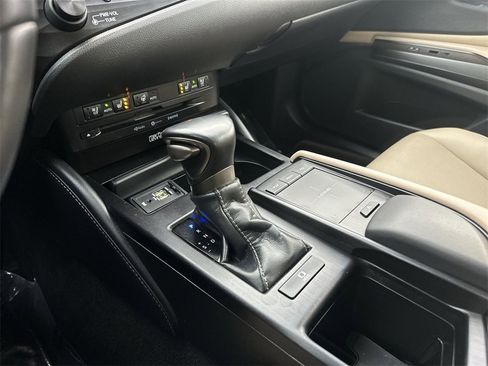 Used 2019 Lexus ES 350 image 20