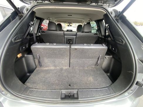 Used 2023 Mitsubishi Outlander SE image 24