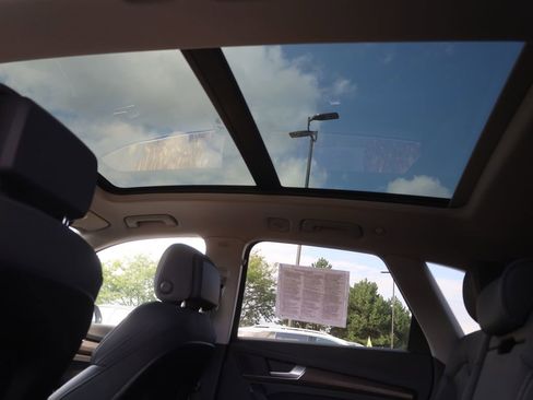 Used 2024 Audi Q5 2.0T Premium Plus image 35