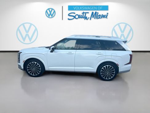 Used 2026 Hyundai Palisade Calligraphy FWD image 4