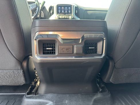 Used 2022 GMC Sierra 1500 Elevation w/ Preferred Package image 20