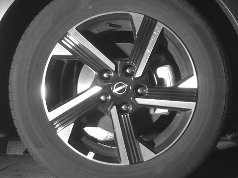 Used 2025 Nissan Sentra SV FWD image 12