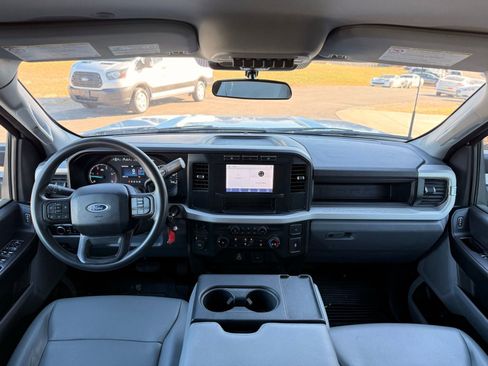 Used 2023 Ford F450 XL w/ Snow Plow Prep Package AWD/4WD image 38