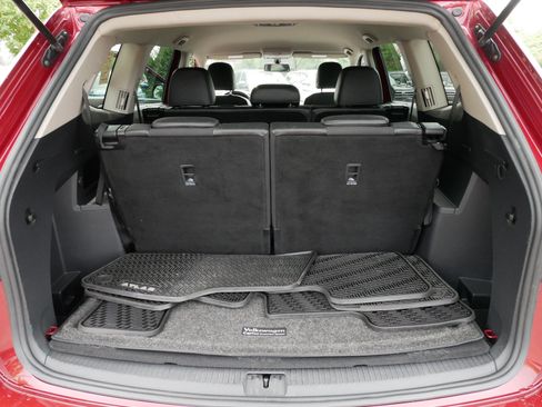 Used 2018 Volkswagen Atlas SE FWD image 18