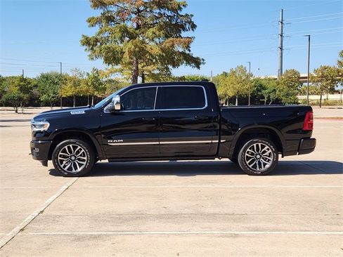 Used 2025 RAM 1500 Limited w/ Trailer Tow Group image 4