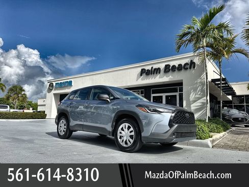 Used 2023 Toyota Corolla Cross L FWD image 1