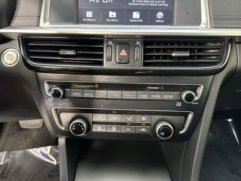 Used 2020 Kia Optima S w/ S Panoramic Sunroof Package image 8