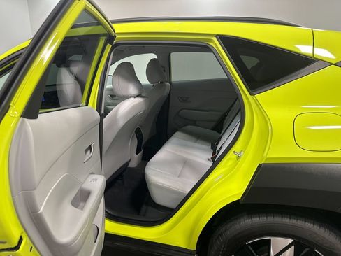 Used 2025 Hyundai Kona SEL FWD image 71