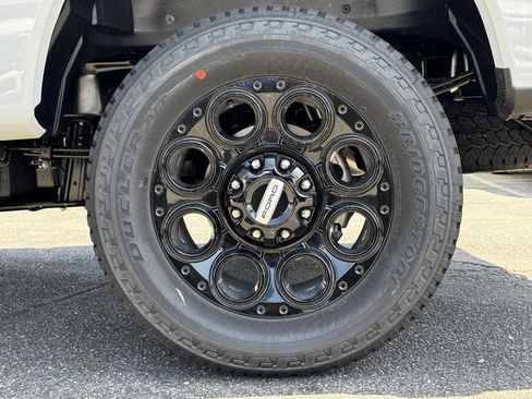 New 2026 Ford F250 XLT w/ XLT Premium Package AWD/4WD image 16