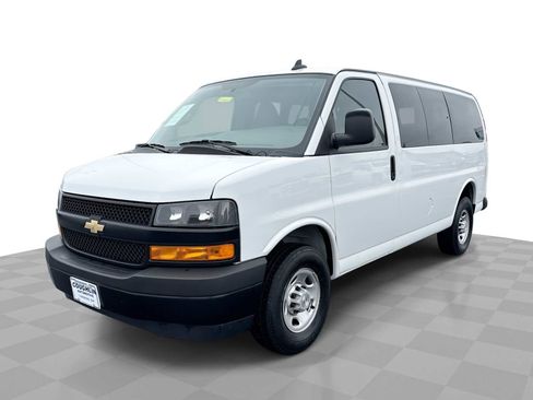 Used 2023 Chevrolet Express 3500 LS RWD image 1
