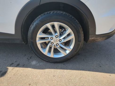 Used 2025 Buick Envista Preferred image 29