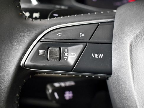 Used 2019 Audi Q8 Premium w/ Convenience Package image 26