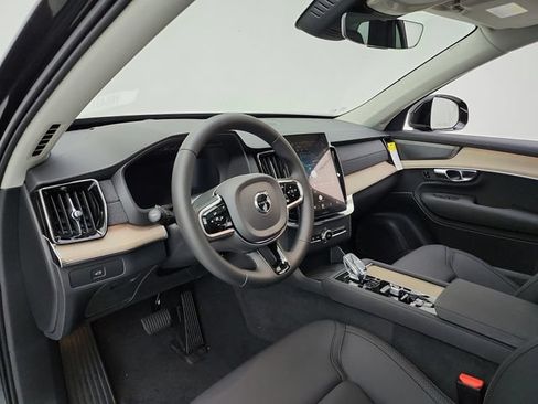 New 2026 Volvo XC90 B6 Plus w/ Protection Package Premier AWD/4WD image 28