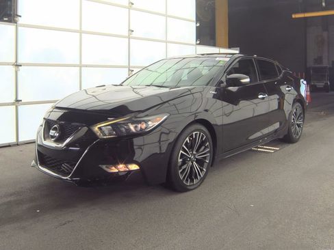 Used 2016 Nissan Maxima 3.5 SL w/ Interior Lighting Package image 3