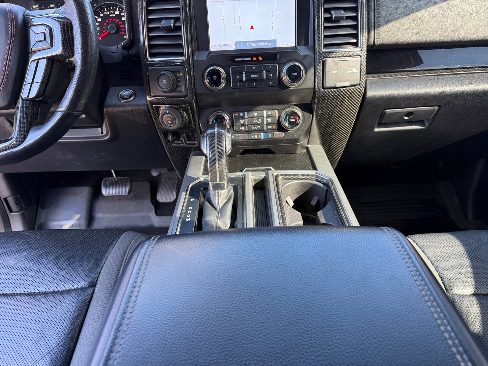 Used 2019 Ford F150 Raptor w/ Equipment Group 802A Luxury AWD/4WD image 11