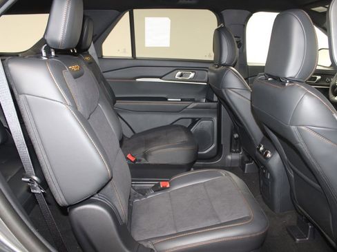 New 2026 Ford Explorer Tremor w/ Tremor Convenience Package AWD/4WD image 28