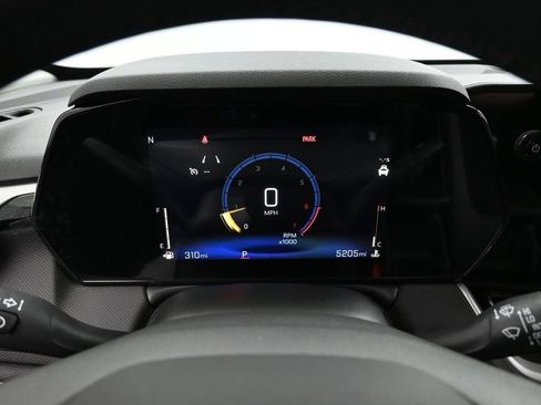 New 2025 Chevrolet TrailBlazer LT w/ Convenience Package FWD image 33