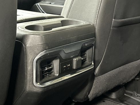 Used 2022 GMC Sierra 2500 AT4 w/ AT4 Premium Plus Package AWD/4WD image 29