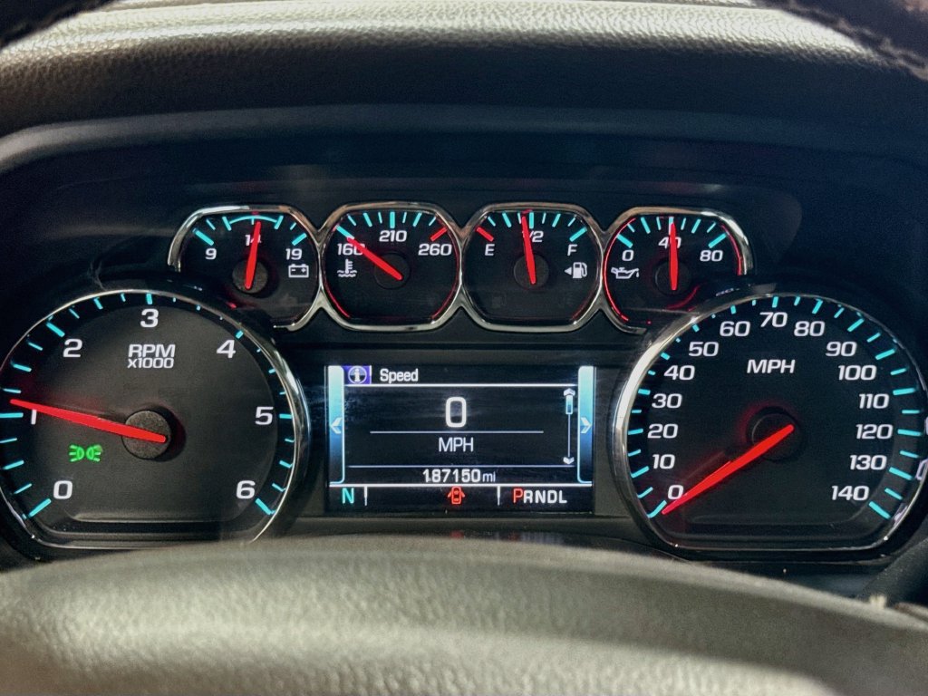 Used 2018 Chevrolet Silverado 1500 LTZ AWD/4WD image 12