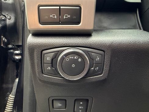 Used 2019 Ford F350 Platinum w/ Platinum Ultimate Package image 17