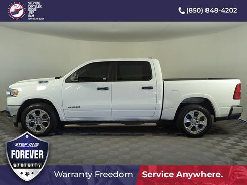 Used 2025 RAM 1500 Big Horn RWD image 3