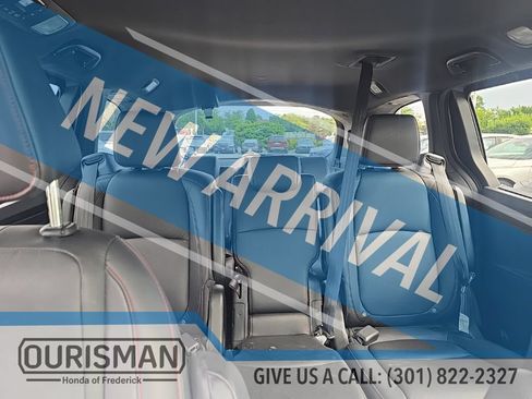 Used 2023 Honda Odyssey Sport image 12