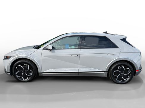 Certified 2024 Hyundai Ioniq 5 Limited RWD image 2