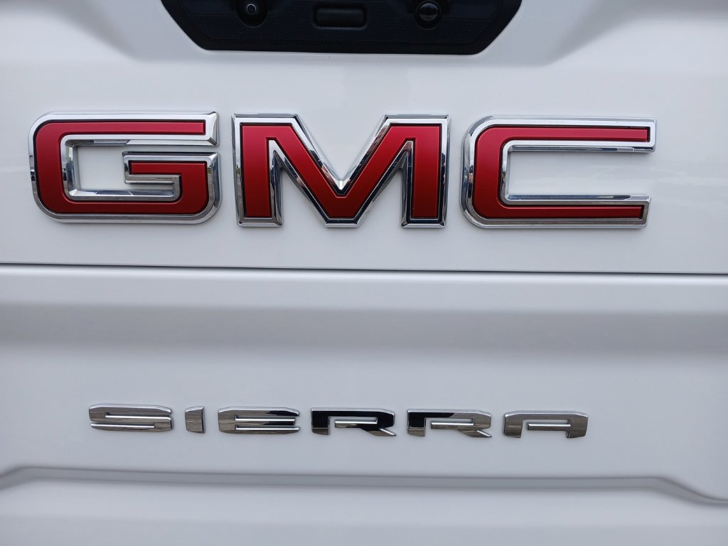 Used 2025 GMC Sierra 2500 SLT w/ SLT Convenience Package AWD/4WD image 16