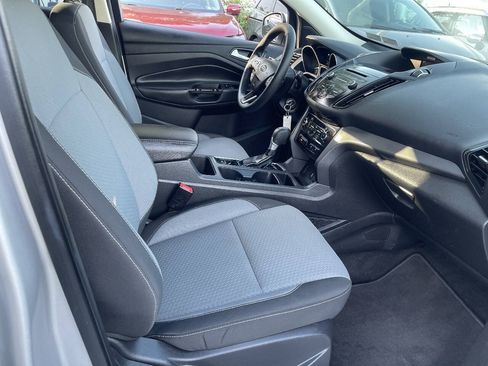 Used 2017 Ford Escape SE AWD/4WD image 24