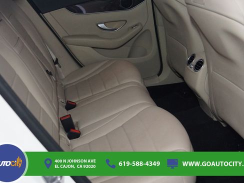 Used 2019 Mercedes-Benz GLC 300 image 15