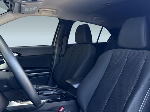 Used 2024 Mitsubishi Eclipse Cross AWD image 5