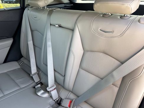 Used 2022 Cadillac XT4 Premium Luxury w/ Safety Alert Package image 15