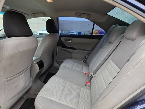 Used 2016 Toyota Camry LE FWD image 14