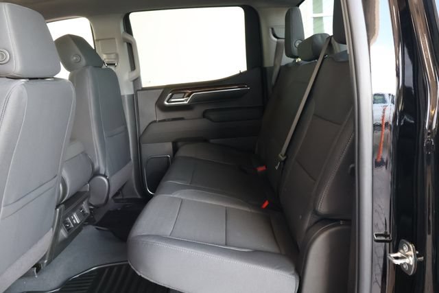 New 2026 GMC Sierra 1500 SLE w/ Max Trailering Package AWD/4WD image 17
