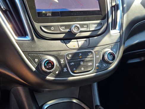 Used 2024 Chevrolet Malibu LT image 26