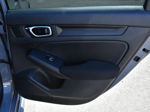 Used 2025 Honda Civic Sport image 37