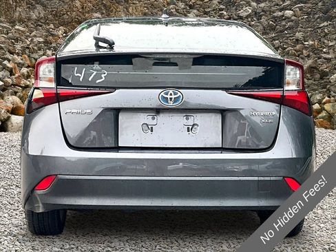 Used 2022 Toyota Prius XLE FWD image 4