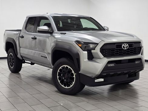 New 2025 Toyota Tacoma 4x4 Double Cab Hybrid image 2