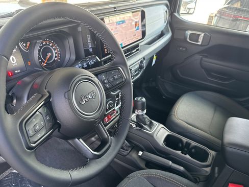New 2026 Jeep Wrangler Unlimited Sport AWD/4WD image 9