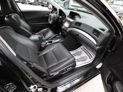 Used 2016 Acura ILX FWD image 10