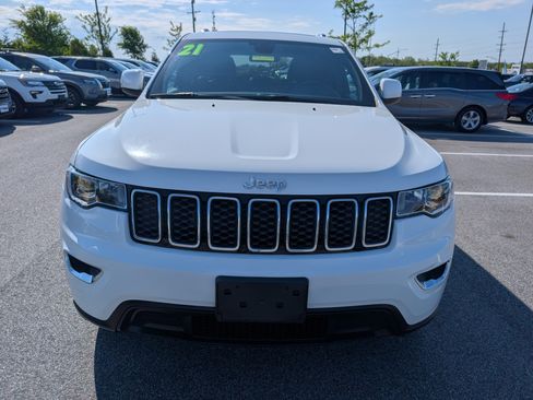 Used 2021 Jeep Grand Cherokee Laredo X AWD/4WD image 8
