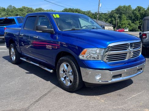 Used 2018 RAM 1500 Big Horn AWD/4WD image 1