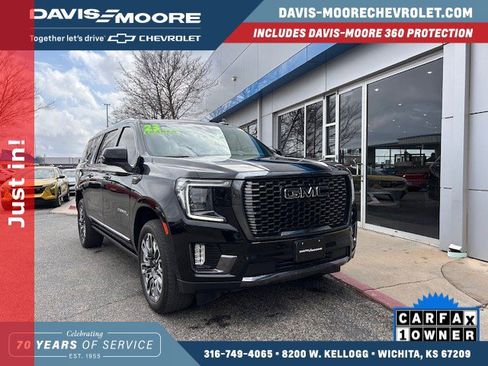 Used 2023 GMC Yukon XL Denali Ultimate image 1